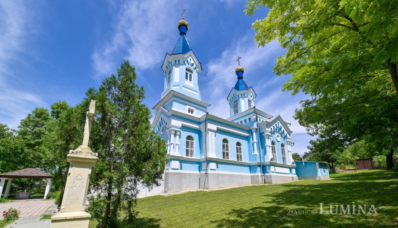 Biserica din Ursoaia, un simbol al renașterii 318658