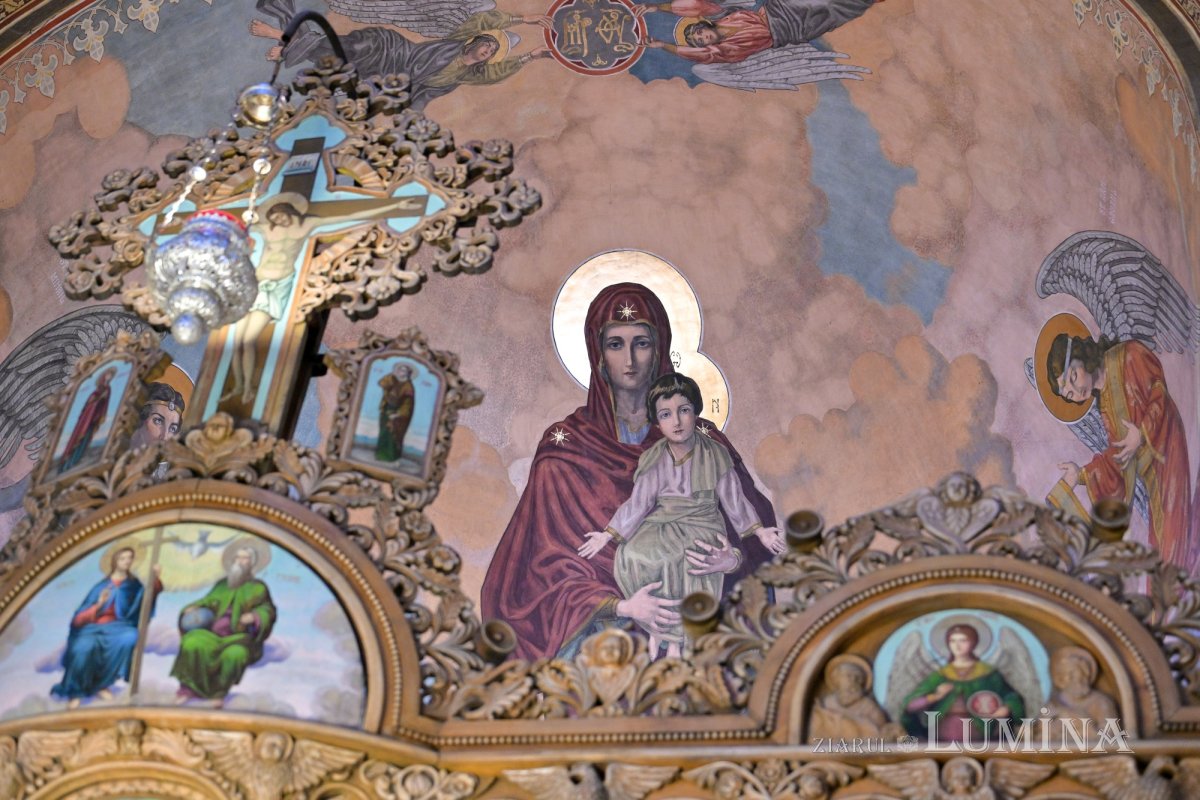 Sfântul Elefterie a fost cinstit în biserica sa din Capitală 318799