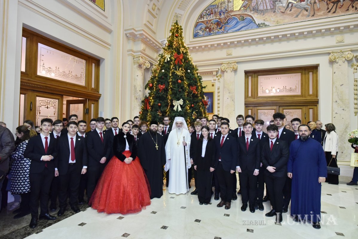 Concertul tradițional „Răsăritul cel de Sus” la Palatul Patriarhiei 319091