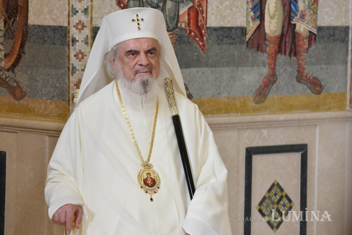 Primii colindători au fost primiți de Patriarhul României 319159