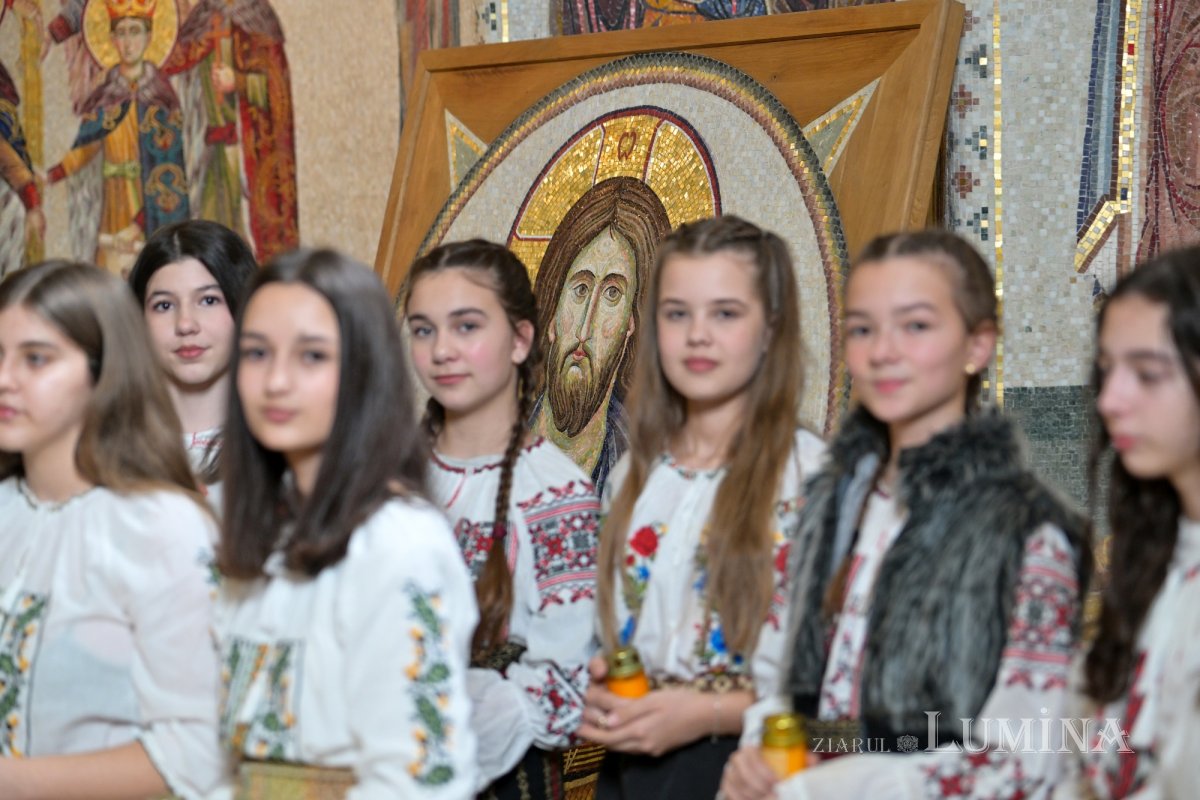 Ultimele cete de colindători la Reședința Patriarhală 319481