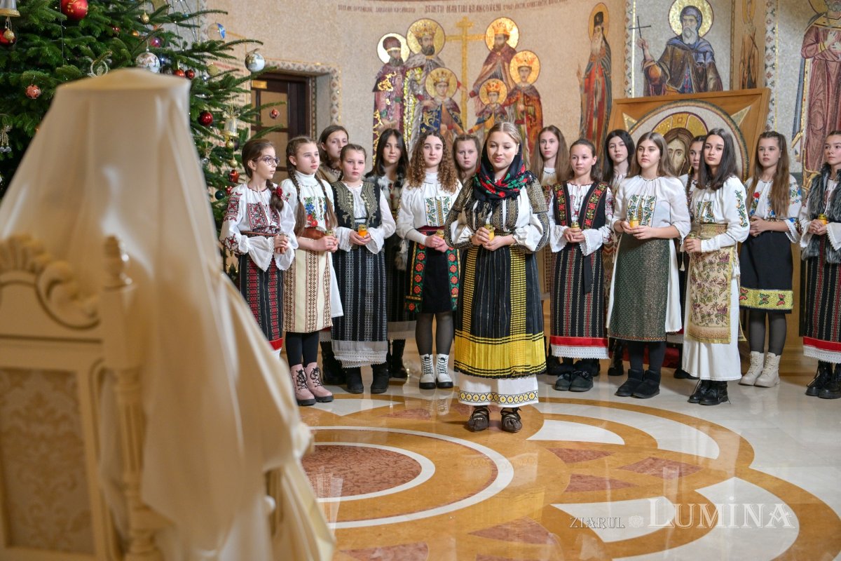 Ultimele cete de colindători la Reședința Patriarhală 319484