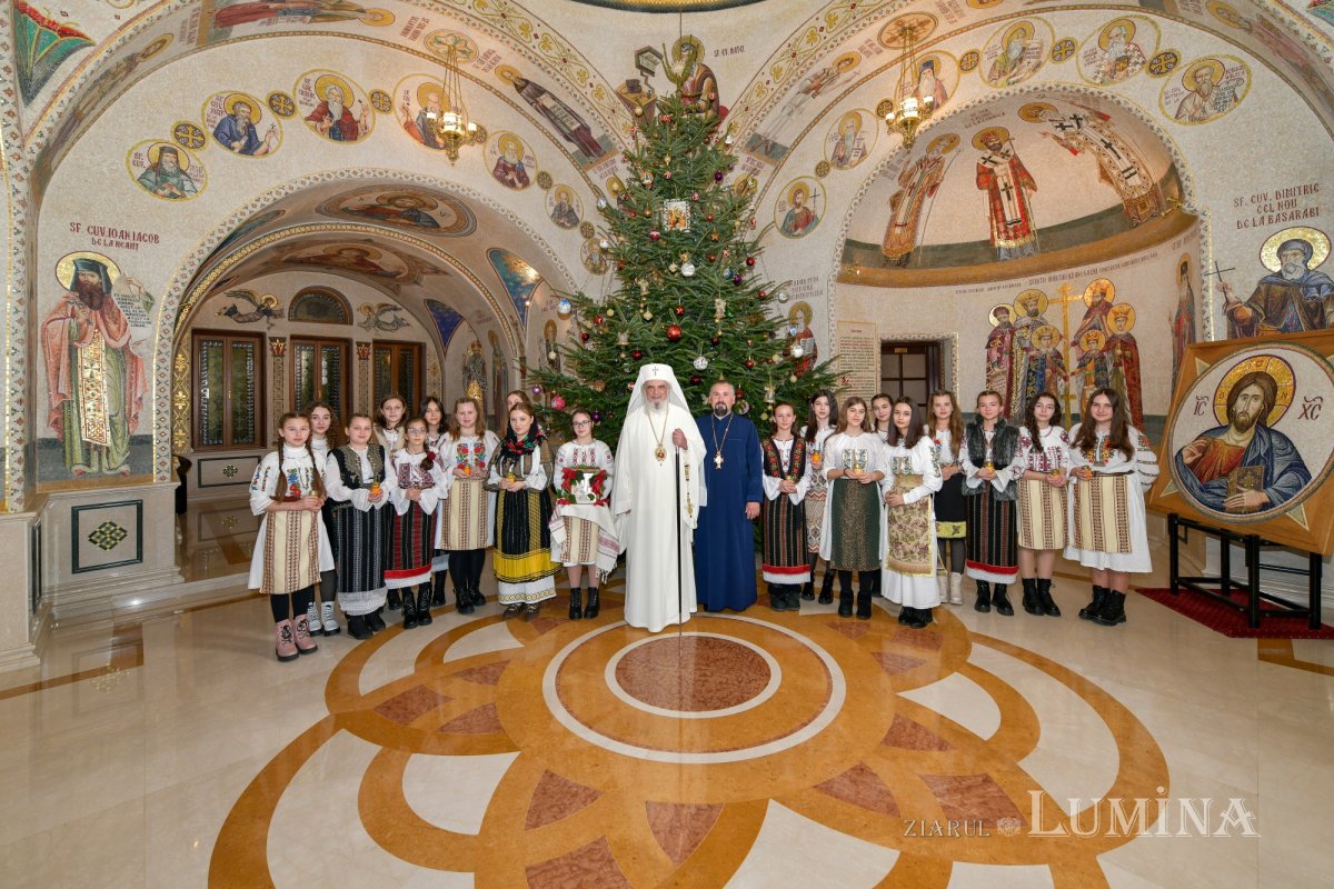 Ultimele cete de colindători la Reședința Patriarhală 319485