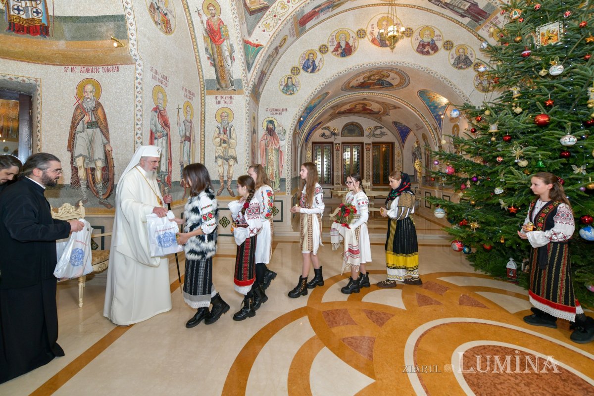 Ultimele cete de colindători la Reședința Patriarhală 319486