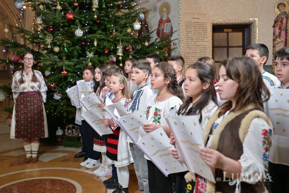 Ultimele cete de colindători la Reședința Patriarhală 319496