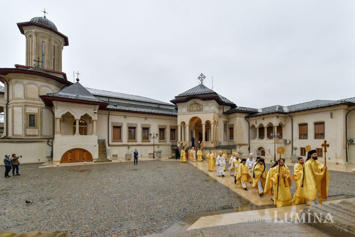 Nașterea Mântuitorului lumii sărbătorită pe Colina Bucuriei 319921