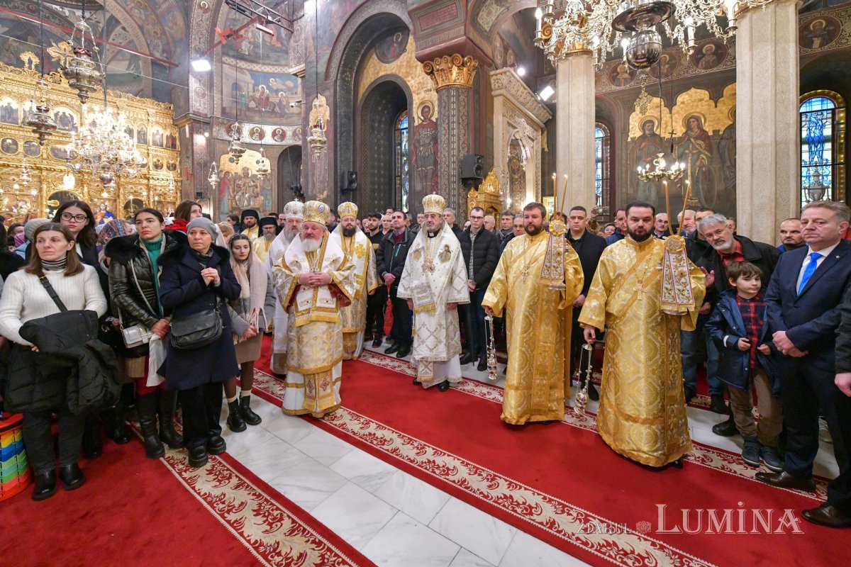 Nașterea Mântuitorului lumii sărbătorită pe Colina Bucuriei 319924