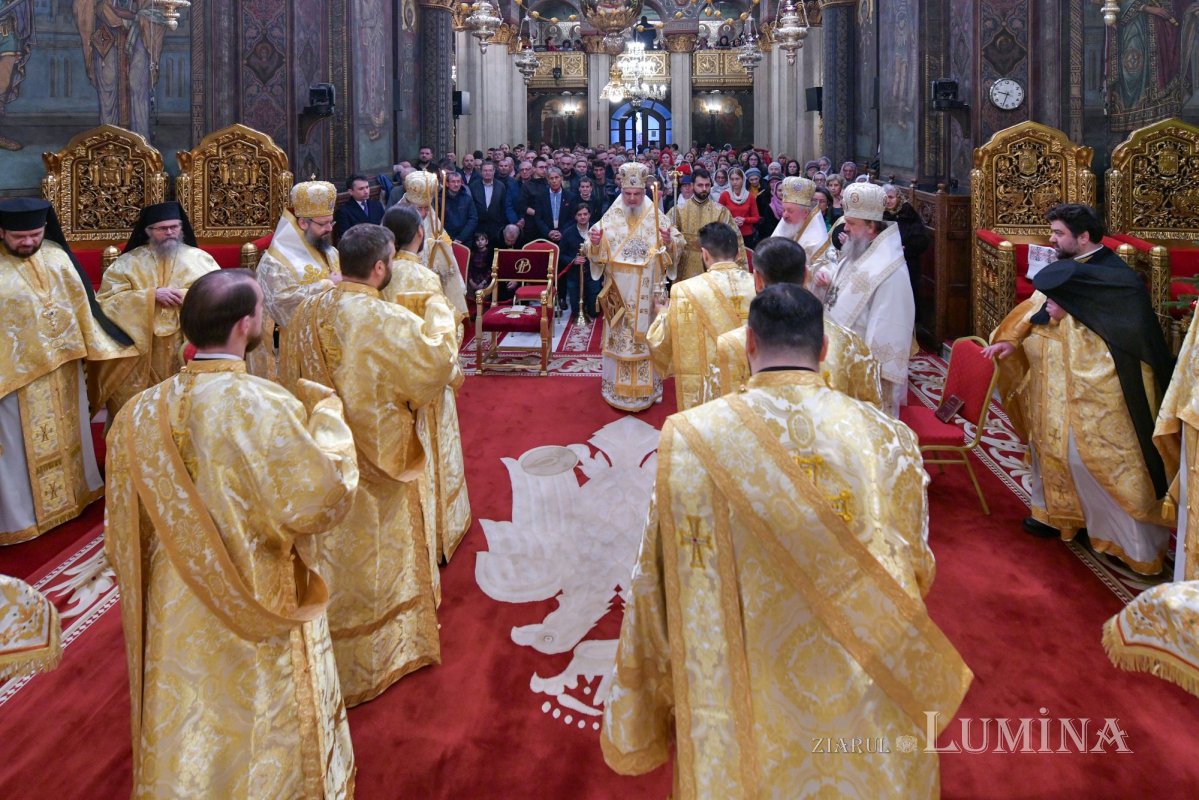 Nașterea Mântuitorului lumii sărbătorită pe Colina Bucuriei 319927