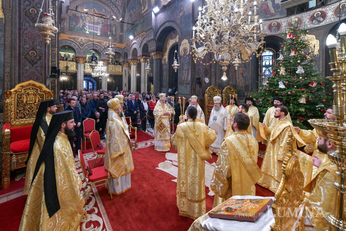 Nașterea Mântuitorului lumii sărbătorită pe Colina Bucuriei 319929