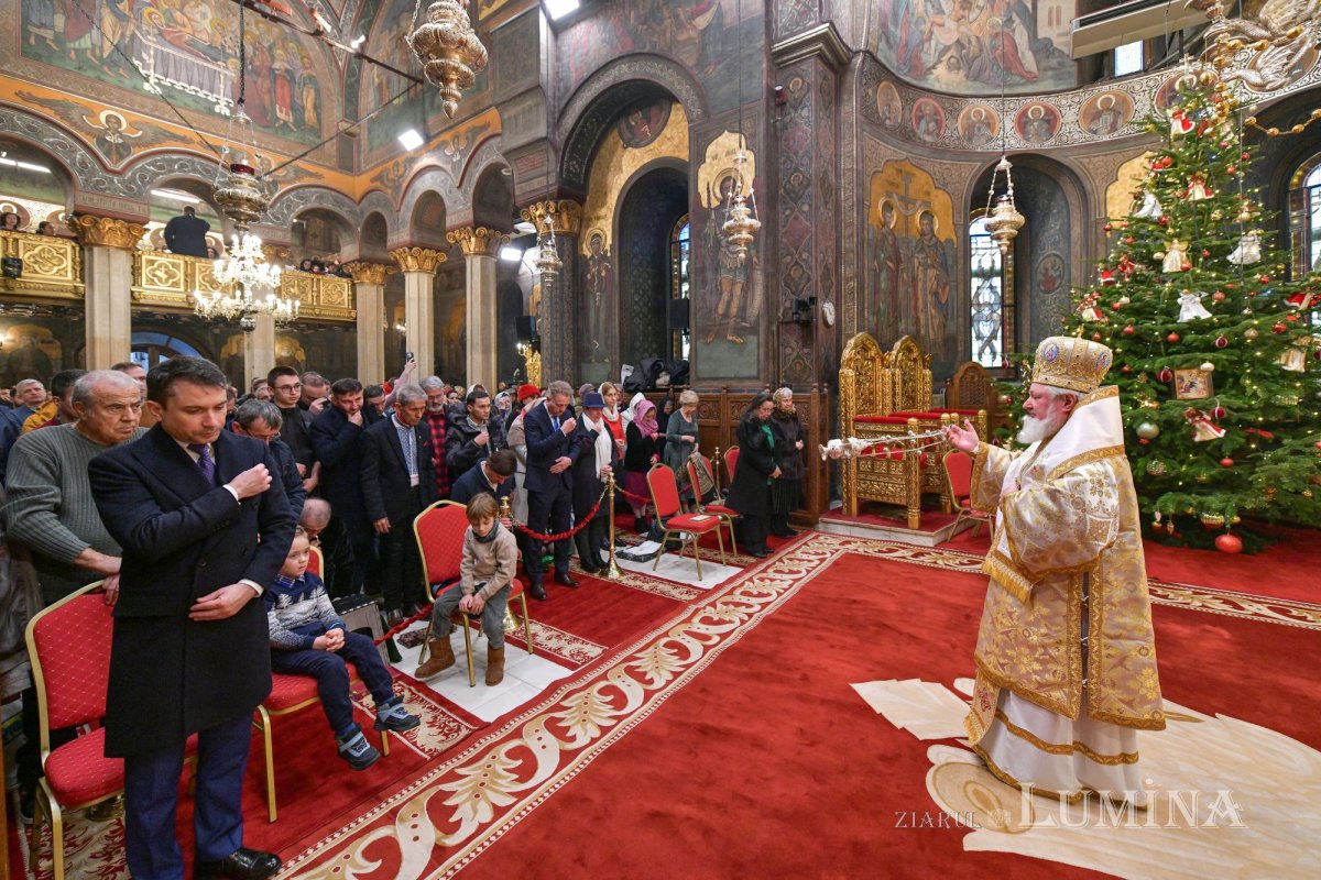 Nașterea Mântuitorului lumii sărbătorită pe Colina Bucuriei 319951