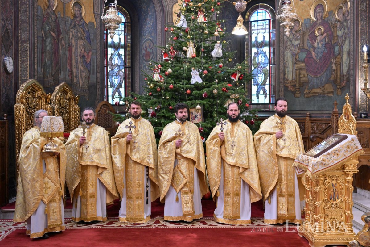Nașterea Mântuitorului lumii sărbătorită pe Colina Bucuriei 319958