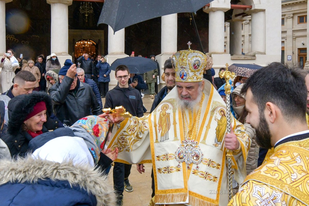 Nașterea Mântuitorului lumii sărbătorită pe Colina Bucuriei 319968