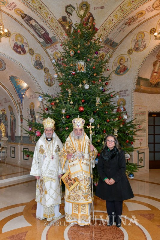 Nașterea Mântuitorului lumii sărbătorită pe Colina Bucuriei 319970