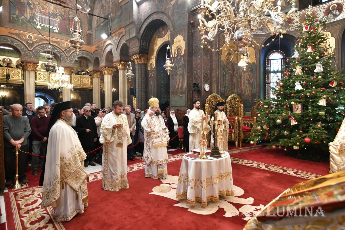 Proclamarea anului 2025 în Patriarhia Română ca „Anul omagial al Centenarului Patriarhiei Române” şi „Anul comemorativ al duhovnicilor şi mărturisitorilor ortodocși români din secolul al XX-lea” 320715