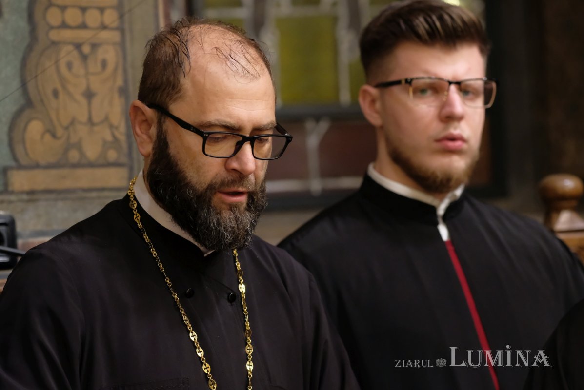 Rugăciune de mulțumire în noaptea dintre ani la Catedrala Patriarhală 320230