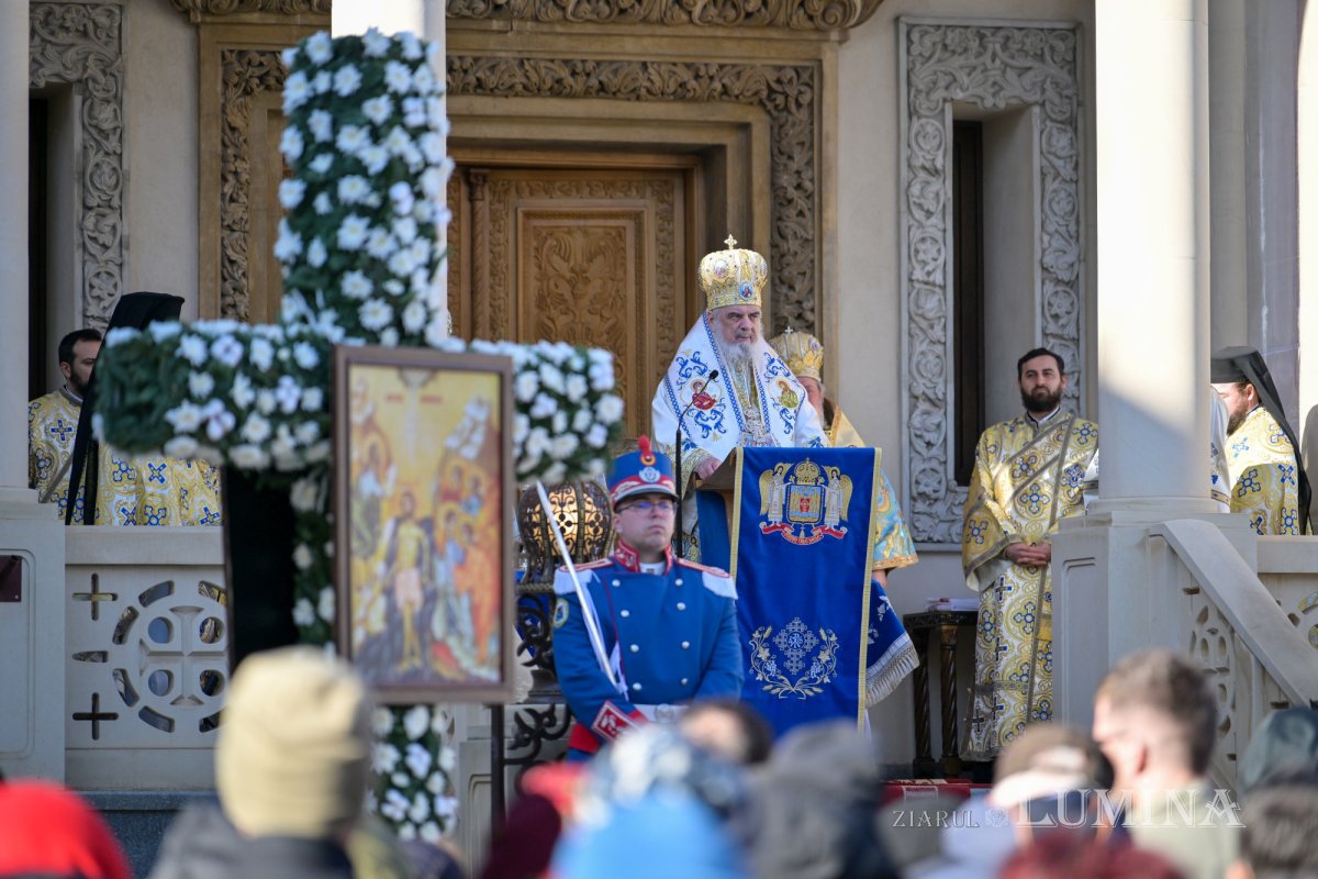 „Astăzi noi ne aducem aminte de Botezul Domnului și de propriul nostru botez” 320709