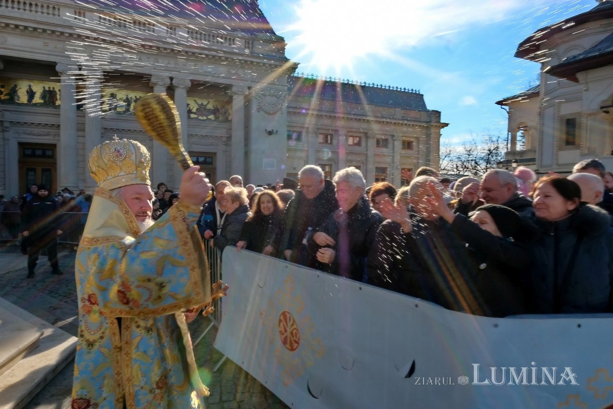 Praznicul luminos al Botezului Domnului pe Colina Bucuriei din Capitală 320565