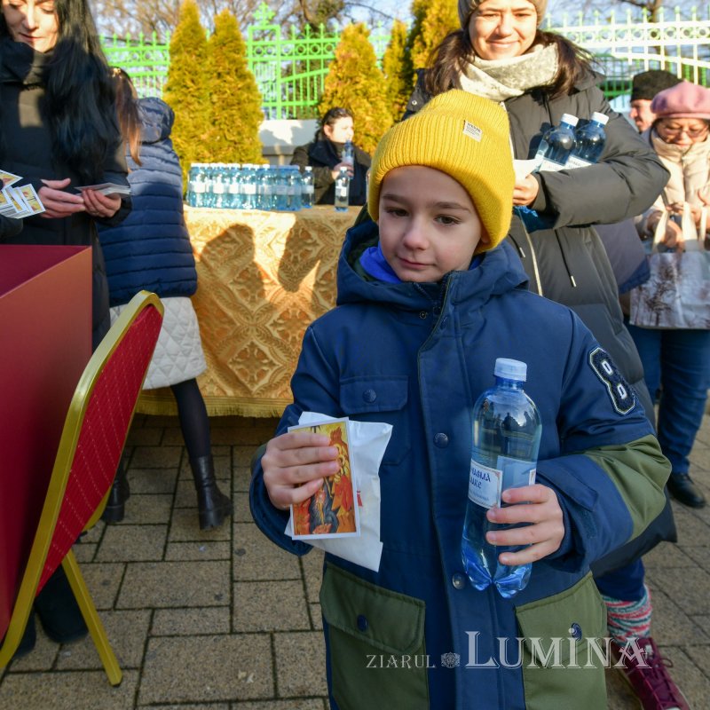 Praznicul luminos al Botezului Domnului pe Colina Bucuriei din Capitală 320572