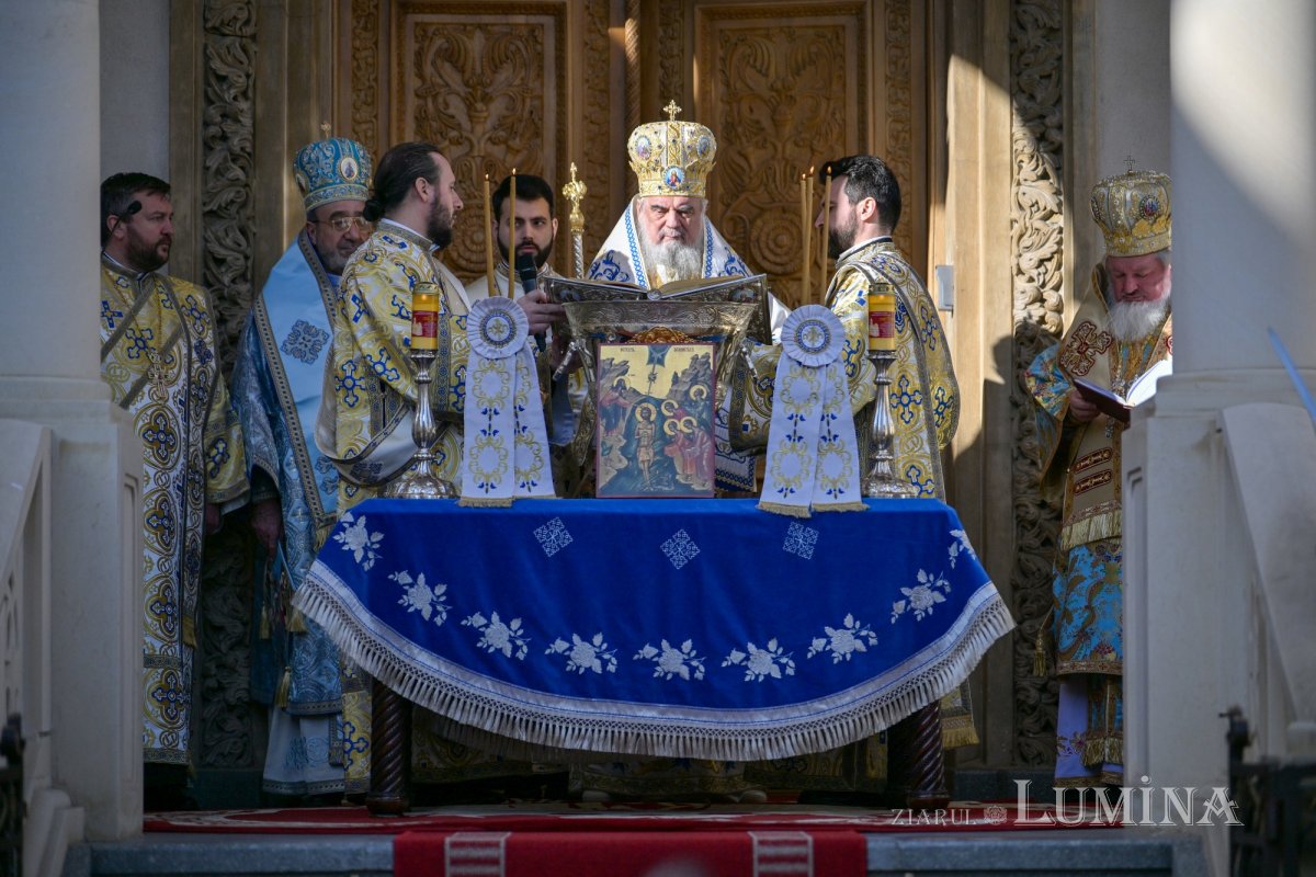 Praznicul luminos al Botezului Domnului pe Colina Bucuriei din Capitală 320606