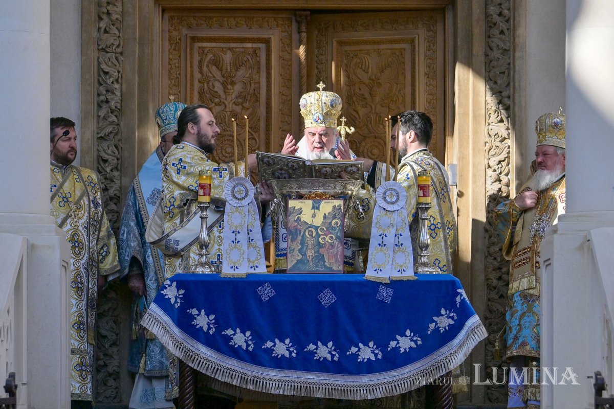 Praznicul luminos al Botezului Domnului pe Colina Bucuriei din Capitală 320609