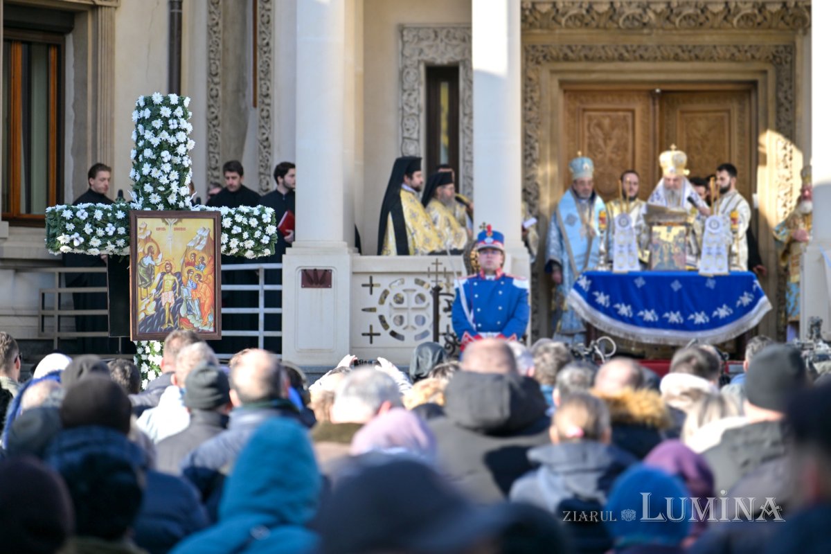 Praznicul luminos al Botezului Domnului pe Colina Bucuriei din Capitală 320614