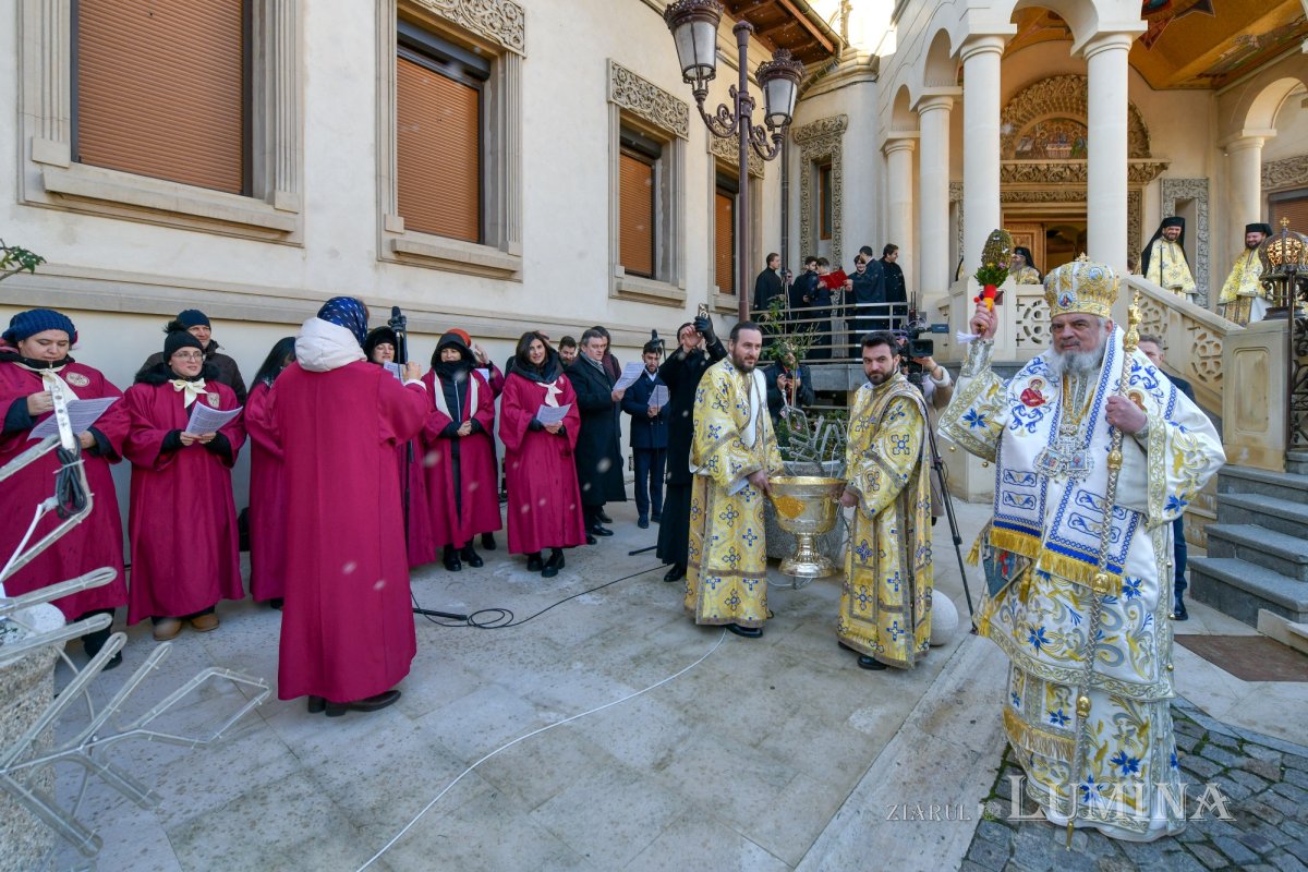 Praznicul luminos al Botezului Domnului pe Colina Bucuriei din Capitală 320628