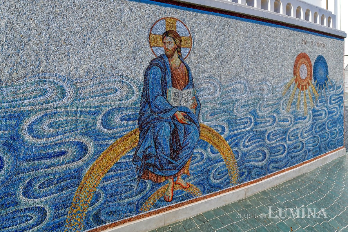 Sclipirile Luminii: „Grădina de mozaic” a Mănăstirii „Sfânta Maria”- Techirghiol 320853