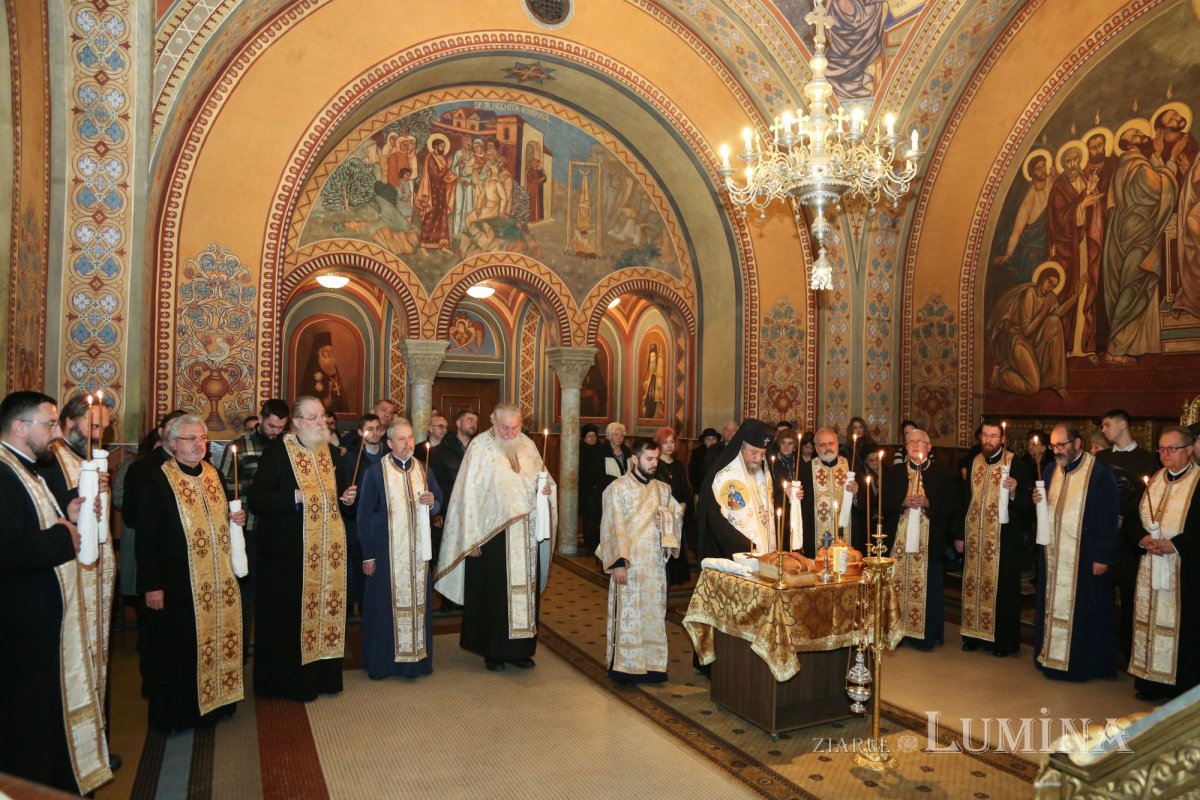 Părintele Mircea Păcurariu, pomenit la patru ani de la trecerea în veşnicie 321033