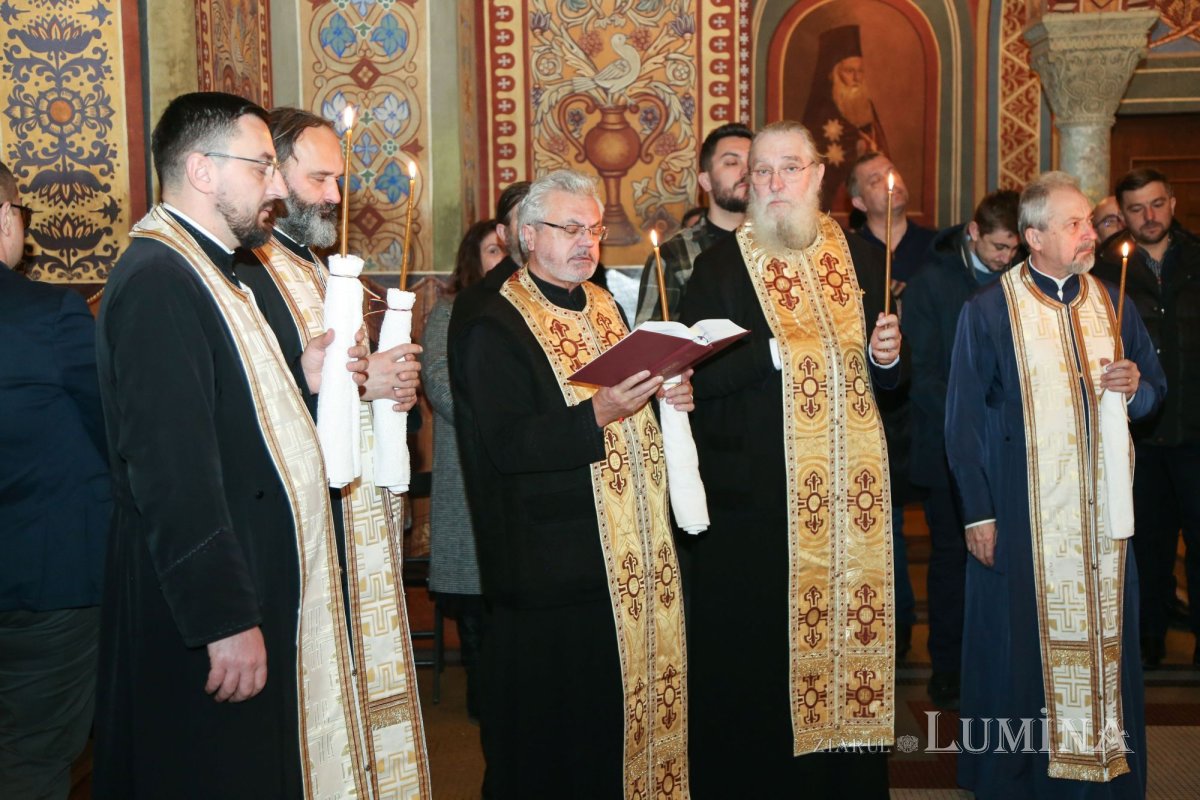 Părintele Mircea Păcurariu, pomenit la patru ani de la trecerea în veşnicie 321034