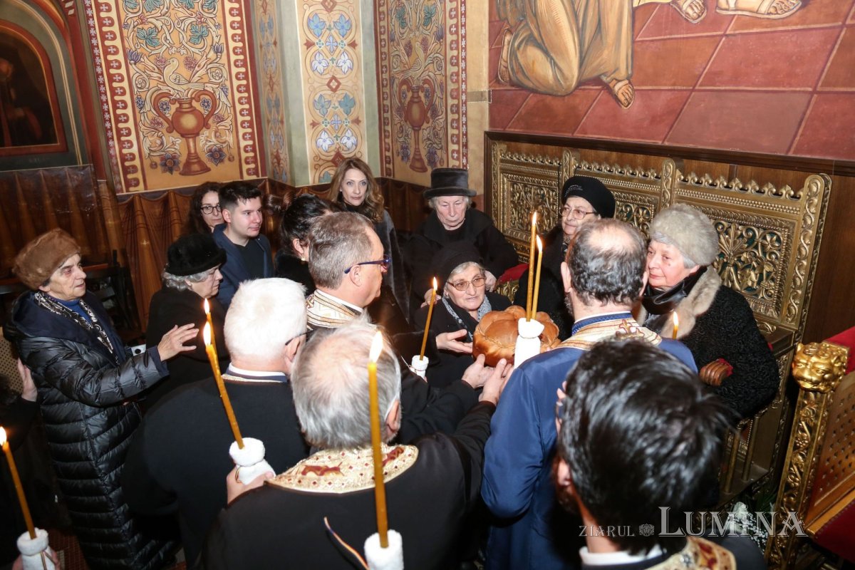 Părintele Mircea Păcurariu, pomenit la patru ani de la trecerea în veşnicie 321035