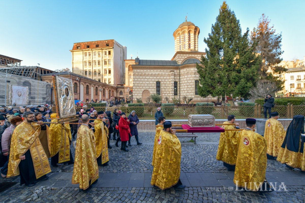 Tradiționala procesiune închinată Sfântului Antonie cel Mare, în Capitală 321322