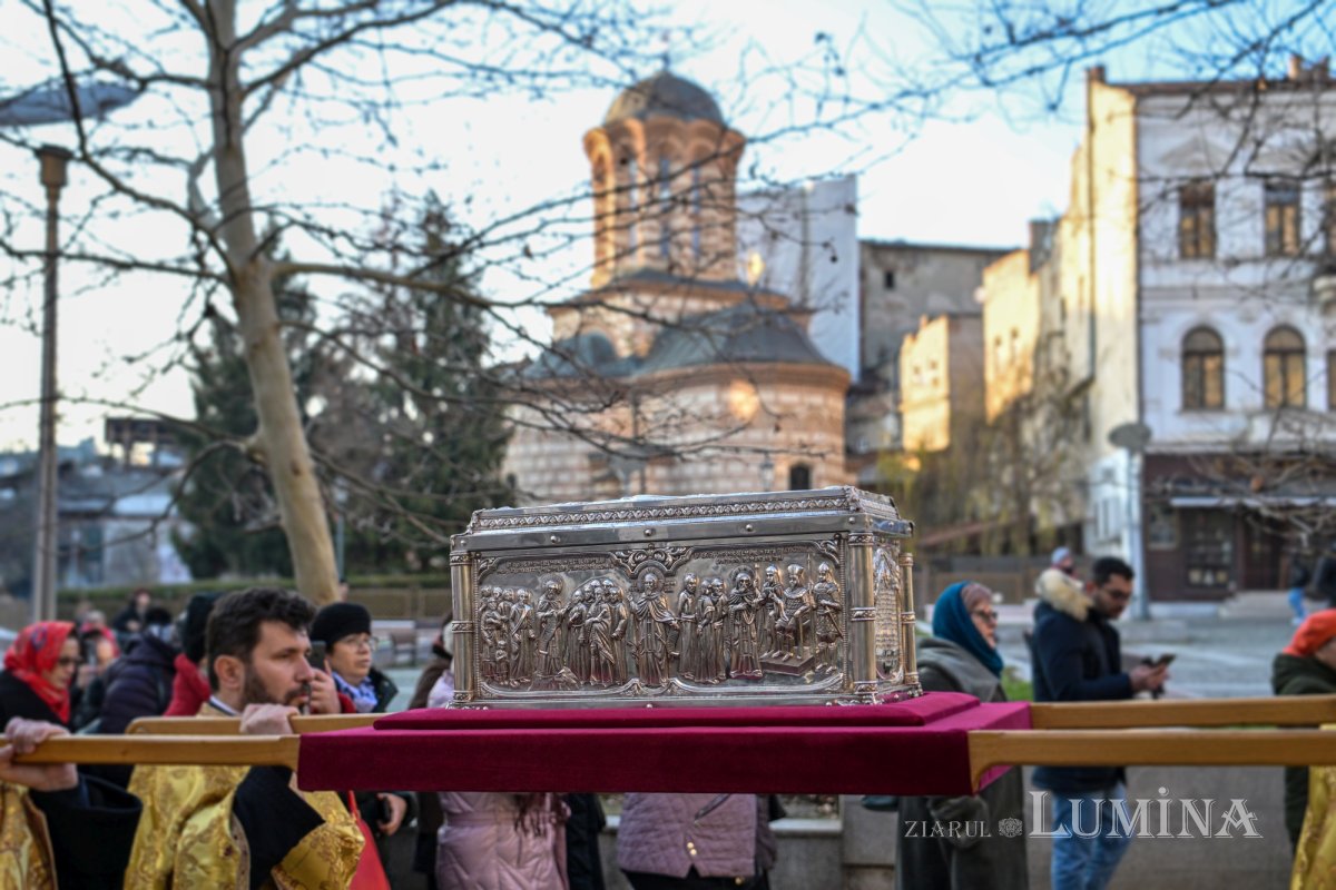 Tradiționala procesiune închinată Sfântului Antonie cel Mare, în Capitală 321324