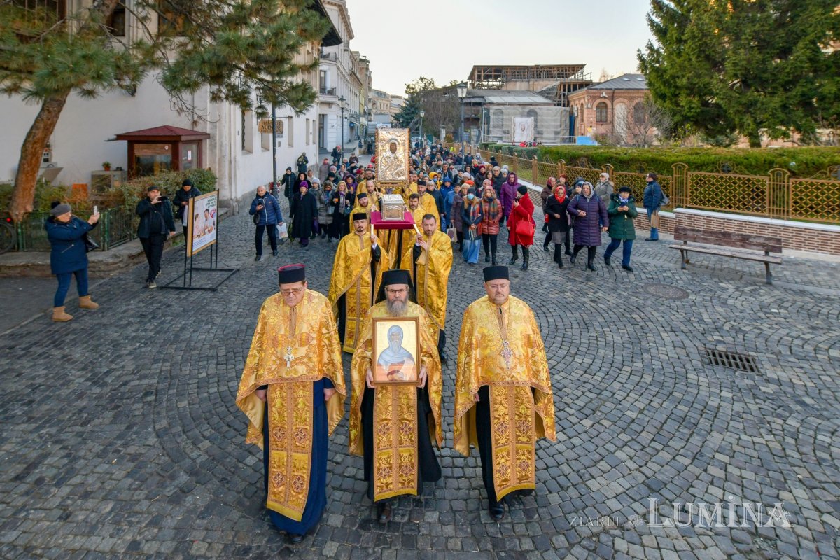 Tradiționala procesiune închinată Sfântului Antonie cel Mare, în Capitală 321325