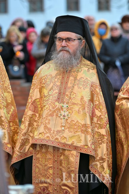 Tradiționala procesiune închinată Sfântului Antonie cel Mare, în Capitală 321328
