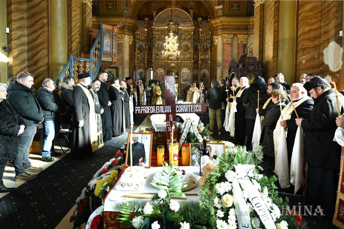 Părintele profesor Emilian Cornițescu a fost condus pe ultimul drum 321926
