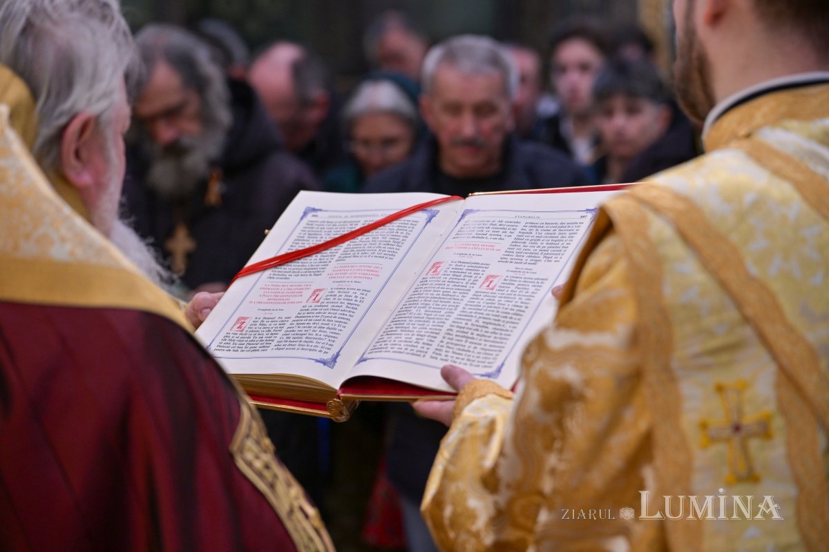 Unirea Principatelor Române sărbătorită la Catedrala Patriarhală 321905