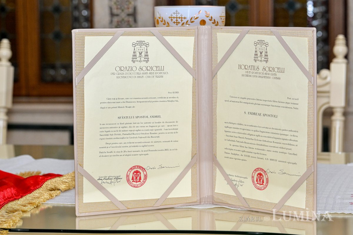 Patriarhul României a întâmpinat moaștele Sfântului Apostol Andrei 322410