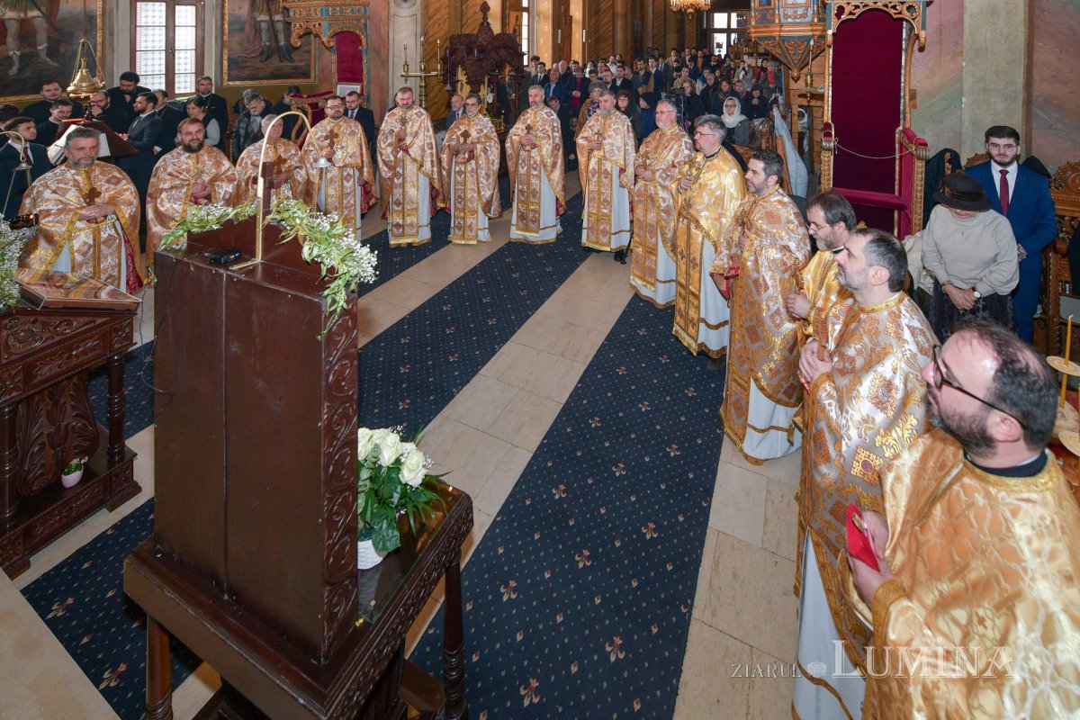 Sărbătoarea Sfinților Trei Ierarhi la Facultatea de Teologie din București 322494