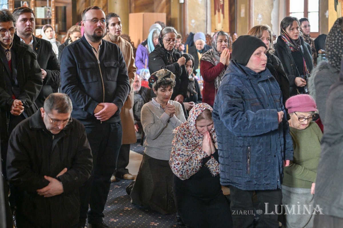 Sărbătoarea Sfinților Trei Ierarhi la Facultatea de Teologie din București 322510