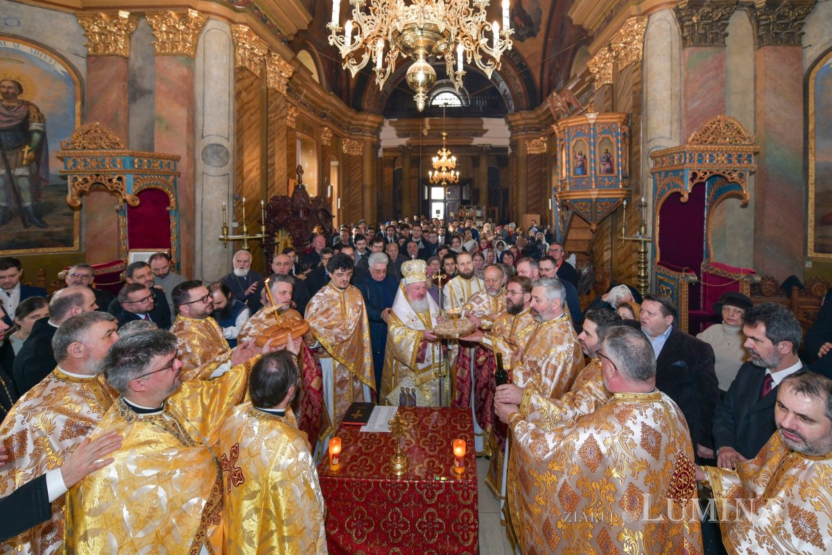 Sărbătoarea Sfinților Trei Ierarhi la Facultatea de Teologie din București 322511