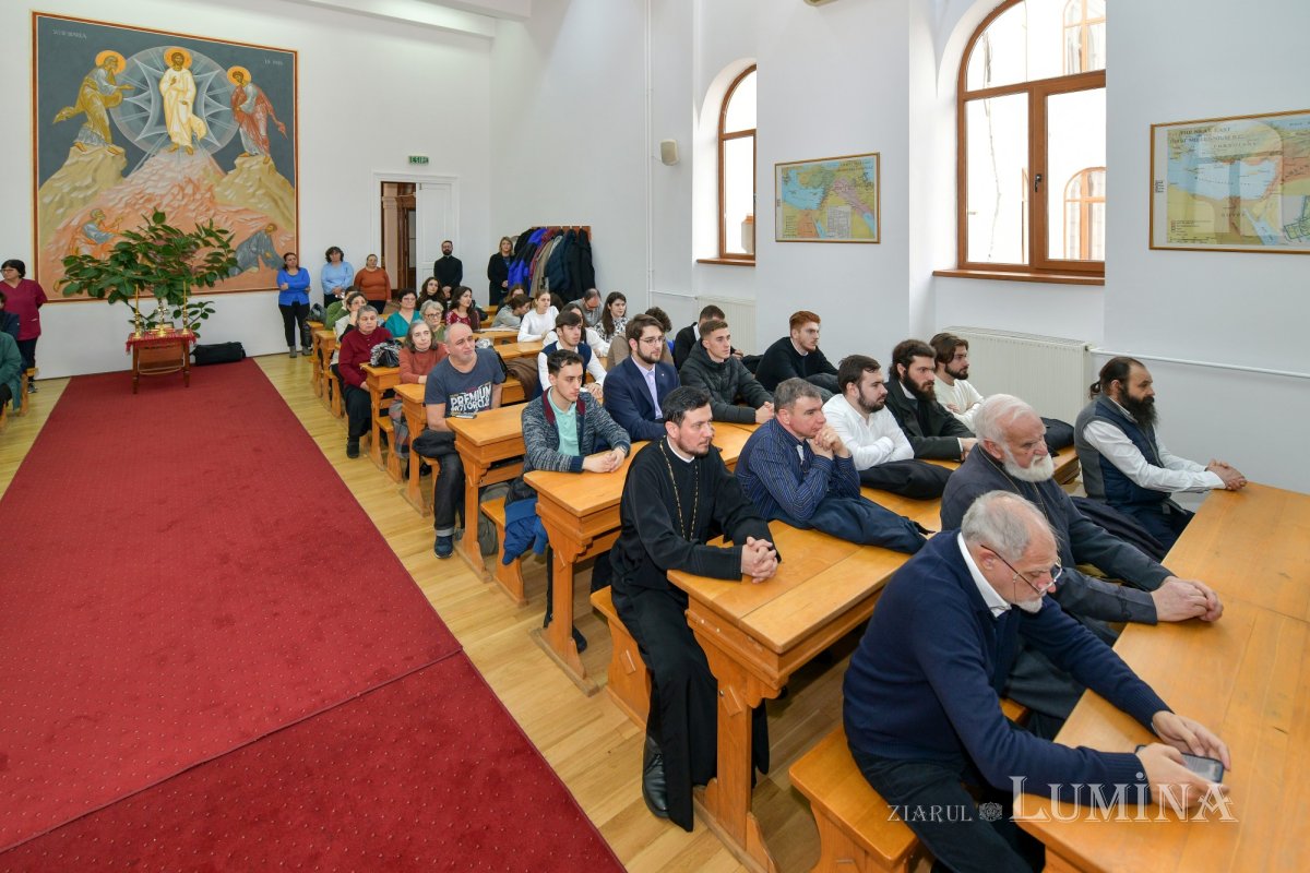 Sărbătoarea Sfinților Trei Ierarhi la Facultatea de Teologie din București 322519