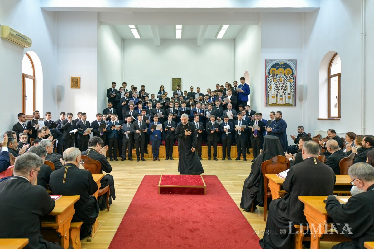 Sărbătoarea Sfinților Trei Ierarhi la Facultatea de Teologie din București 322537