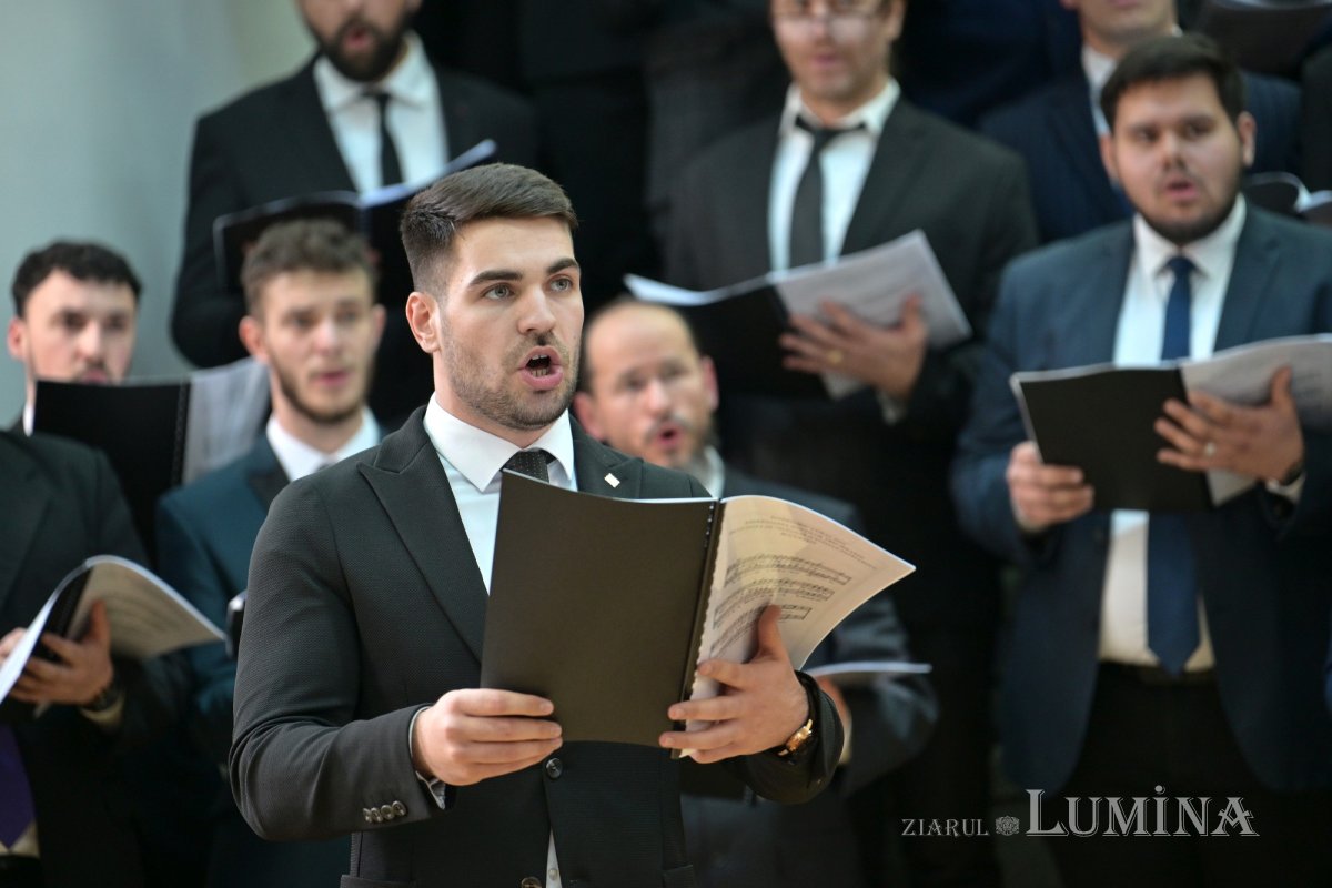 Sărbătoarea Sfinților Trei Ierarhi la Facultatea de Teologie din București 322541