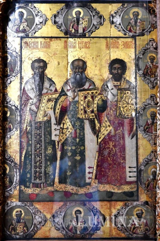 Sclipirile Luminii: Sfinţii Trei Ierarhi, apărători ai dreptei credinţe 322584