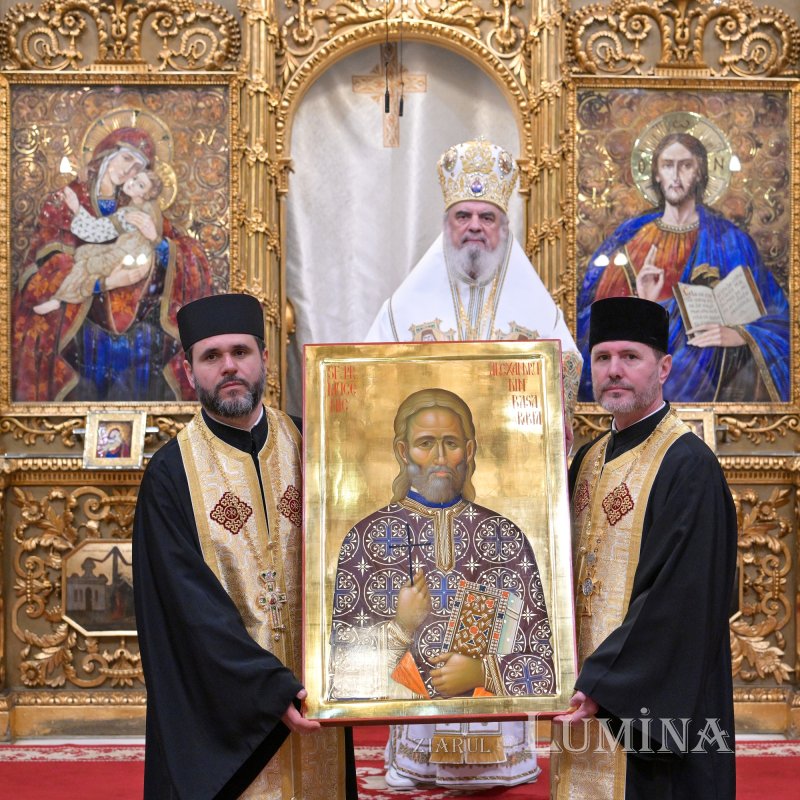 Liturghie solemnă dedicată Centenarului Patriarhiei Române 323012