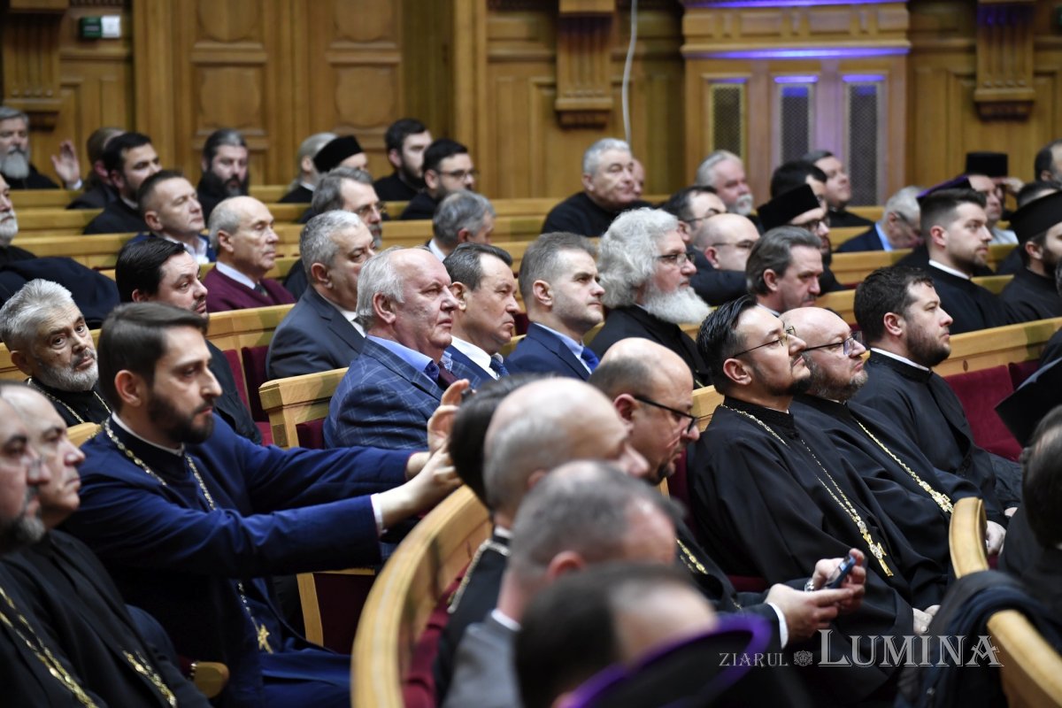 Moment de recunoștință și de reflecție la Palatul Patriarhiei 323076