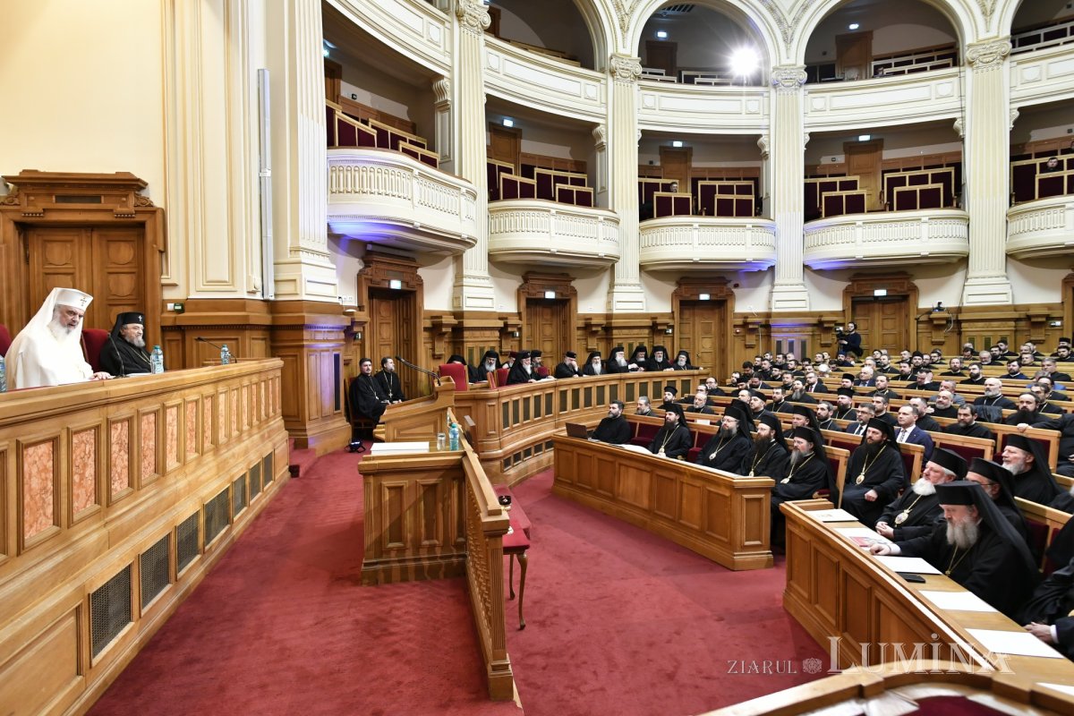 Moment de recunoștință și de reflecție la Palatul Patriarhiei 323086