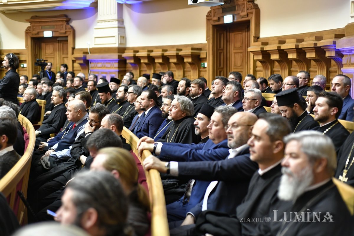Moment de recunoștință și de reflecție la Palatul Patriarhiei 323096