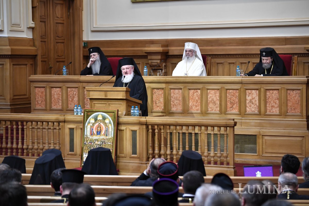 O sută de ani de Patriarhat în Biserica Ortodoxă Română 323106