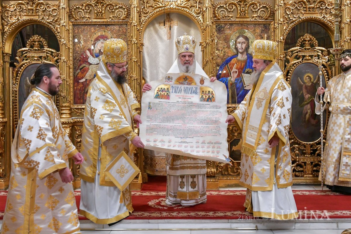 Tomos sinodal al Bisericii Ortodoxe Autocefale Române pentru proclamarea canonizării unor sfinți români 322928